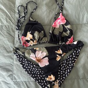 Billabong Floral Bikini - Black and Pink